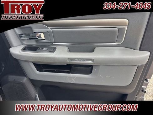 Used 2014 RAM 1500 Big Horn image 31