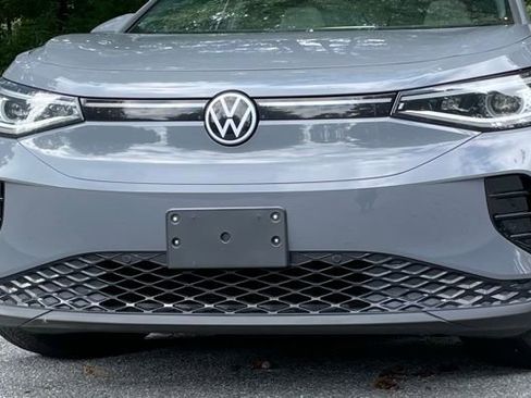 Used 2023 Volkswagen ID.4 Pro S image 3