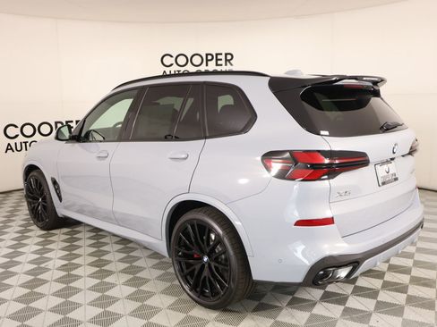 New 2026 BMW X5 xDrive40i w/ M Sport Package AWD/4WD image 23