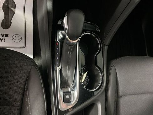Used 2023 Buick Encore GX Select w/ Experience Buick Package AWD/4WD image 19