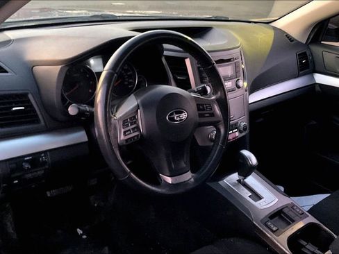 Used 2013 Subaru Outback 2.5i Premium image 17