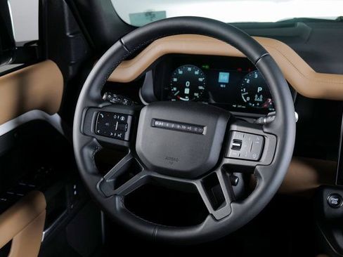 New 2026 Land Rover Defender 130 X-Dynamic SE image 11