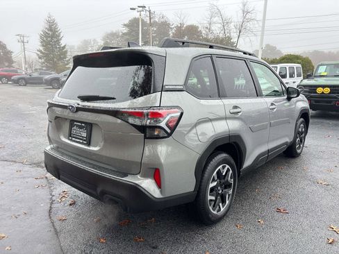 Certified 2025 Subaru Forester Premium image 3