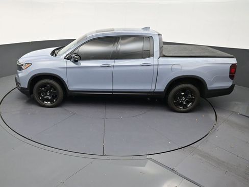 Used 2025 Honda Ridgeline Black Edition image 14