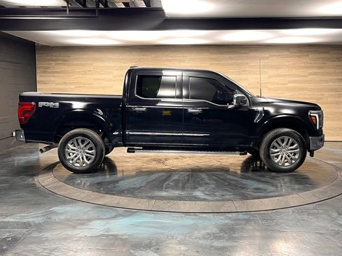 Used 2024 Ford F150 Lariat w/ FX4 Off-Road Package image 31