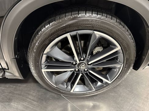 Certified 2025 INFINITI QX55 Essential AWD/4WD image 14