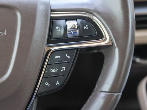 Used 2021 Lincoln Nautilus Reserve image 28