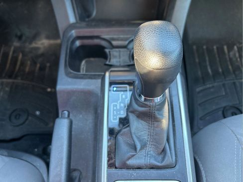 Used 2021 Toyota Tacoma SR5 image 23