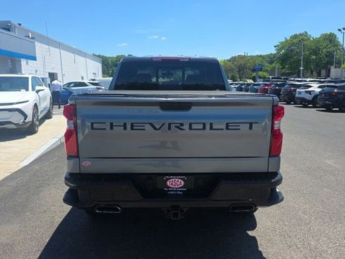 Used 2022 Chevrolet Silverado 1500 LT Trail Boss w/ Convenience Package II AWD/4WD image 3