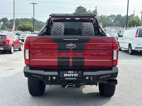 Used 2022 Ford F250 Lariat w/ Lariat Ultimate Package AWD/4WD image 7