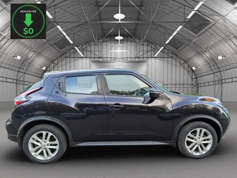 Used 2015 Nissan Juke S FWD image 4