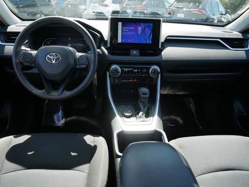 Certified 2025 Toyota RAV4 LE AWD/4WD image 13