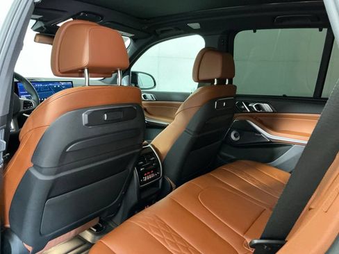 Used 2026 BMW X5 M60i AWD/4WD image 26