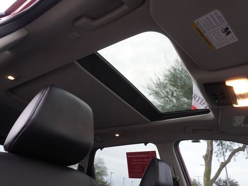 Certified 2022 Nissan Rogue SV w/ SV Premium Package image 13