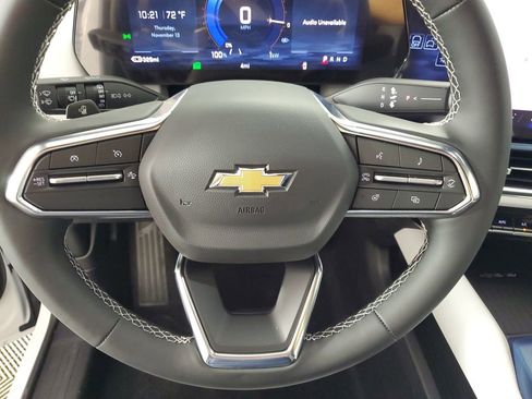 New 2026 Chevrolet Equinox EV LT image 20