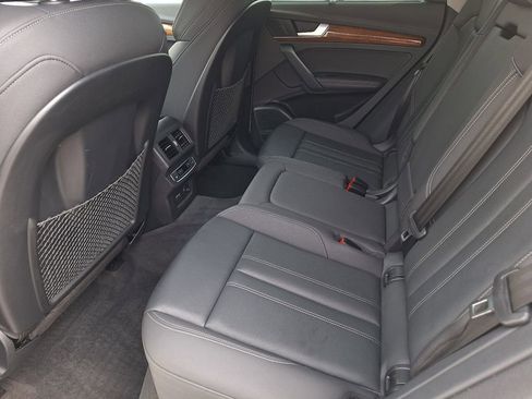 Used 2021 Audi Q5 e Prestige AWD/4WD image 12