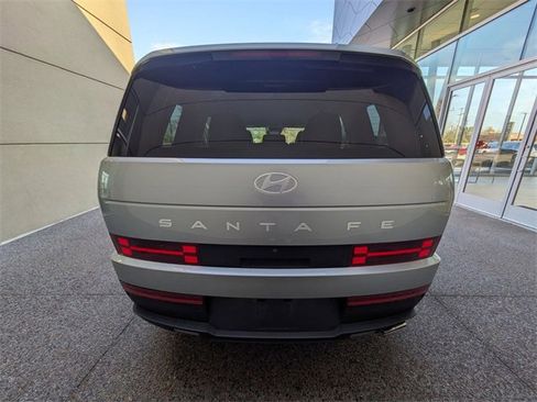 Used 2024 Hyundai Santa Fe SEL image 4