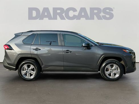 Used 2025 Toyota RAV4 XLE AWD/4WD image 8