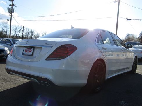Used 2014 Mercedes-Benz S 550 Sedan w/ Sport Package w/ Sport Package image 7