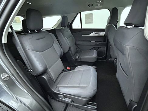 New 2026 Ford Explorer Active AWD/4WD image 18