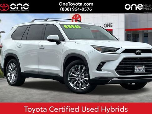 Certified 2024 Toyota Grand Highlander AWD image 1