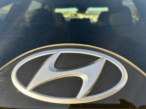 Used 2024 Hyundai Tucson Blue image 28