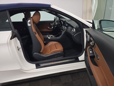 Used 2018 Mercedes-Benz C 300 C 300 w/ Premium Package image 8