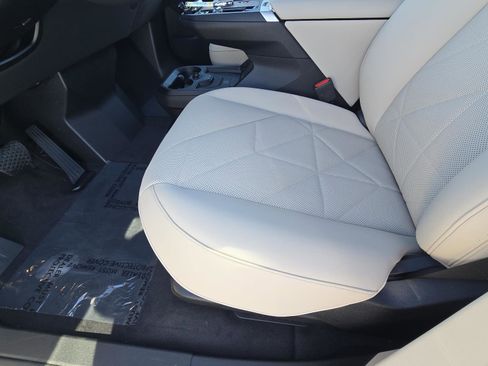 New 2026 BMW iX xDrive45 w/ Executive Package image 14