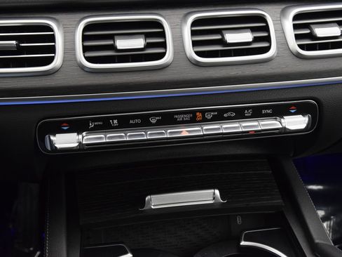 Used 2026 Mercedes-Benz GLE 450 4MATIC Coupe image 28