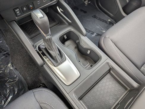 New 2025 Nissan Frontier SV w/ SV Convenience Package image 19