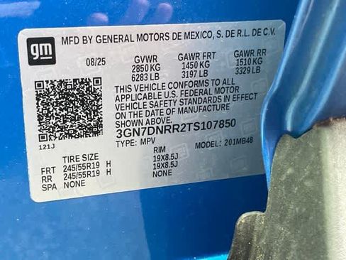 New 2026 Chevrolet Equinox EV LT AWD/4WD image 23