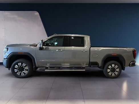 New 2026 GMC Sierra 2500 Denali AWD/4WD image 4
