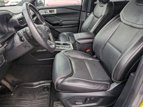 Used 2022 Ford Explorer ST w/ Equipment Group 401A image 10
