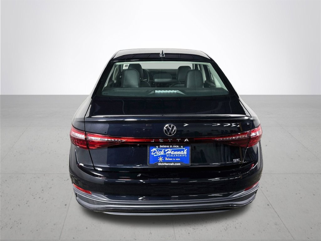 Certified 2026 Volkswagen Jetta SE FWD image 8