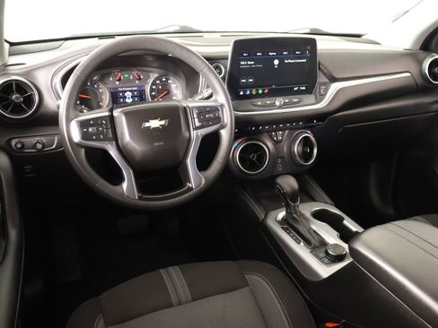 Used 2023 Chevrolet Blazer LT w/ Convenience Package FWD image 2