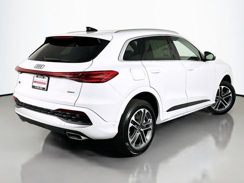 New 2026 Audi Q5 Premium AWD/4WD image 13