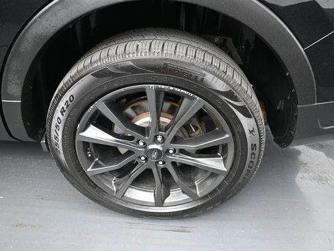 Used 2019 Ford Explorer XLT w/ Equipment Group 202A AWD/4WD image 20