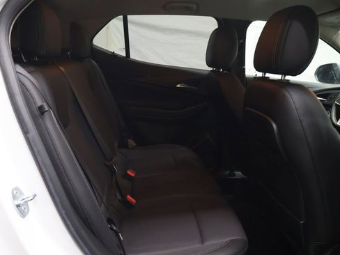 Used 2022 Buick Encore GX Preferred w/ Cold Weather Comfort Package FWD image 13