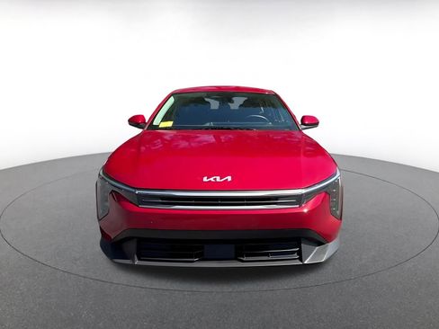 Used 2025 Kia K4 LXS image 4