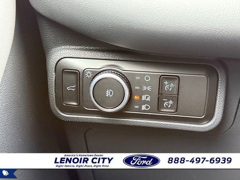 New 2026 Ford Explorer Active w/ Active Comfort Package AWD/4WD image 19