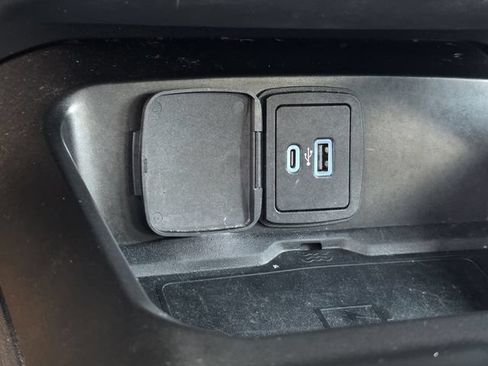 Used 2022 Ford Bronco Wildtrak AWD/4WD image 17