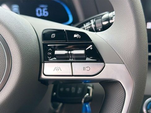 New 2026 Hyundai Elantra SE image 30