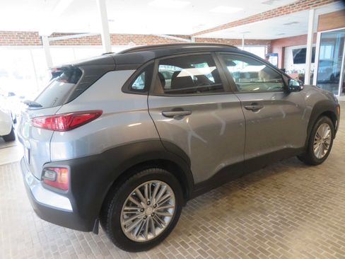 Used 2019 Hyundai Kona SEL FWD image 4