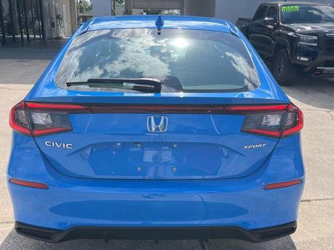 Used 2024 Honda Civic Sport image 4