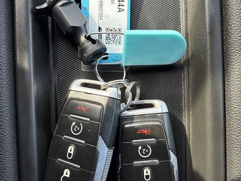 Used 2019 RAM 1500 Big Horn image 31