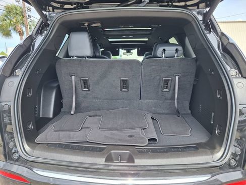Used 2023 Buick Enclave Essence w/ Experience Buick Package FWD image 30