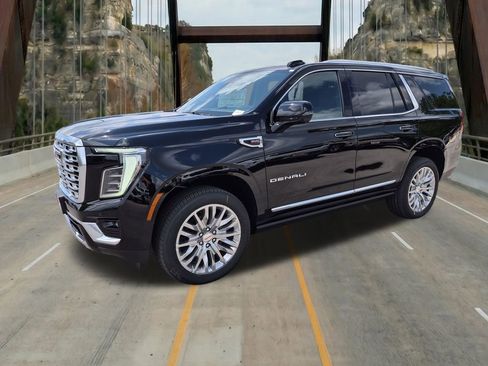 New 2026 GMC Yukon Denali w/ Sun & Power Step Package AWD/4WD image 3