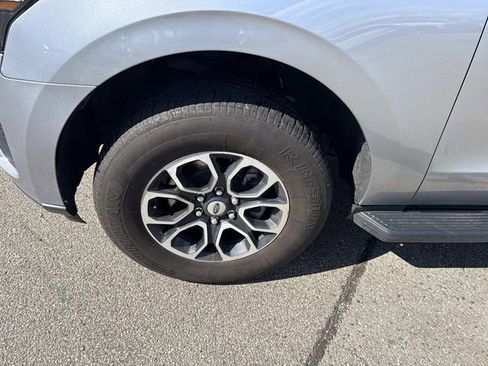 Used 2024 Ford Expedition Max XLT image 17