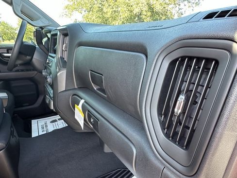 New 2026 Chevrolet Silverado 1500 Custom Trail Boss w/ Dark Appearance Package image 16