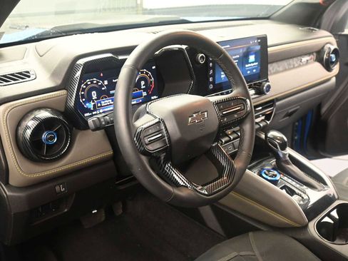 Used 2025 Chevrolet Colorado ZR2 image 10